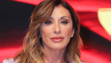 sabrina salerno culo|Sabrina Salerno, il lato b degli anni 80